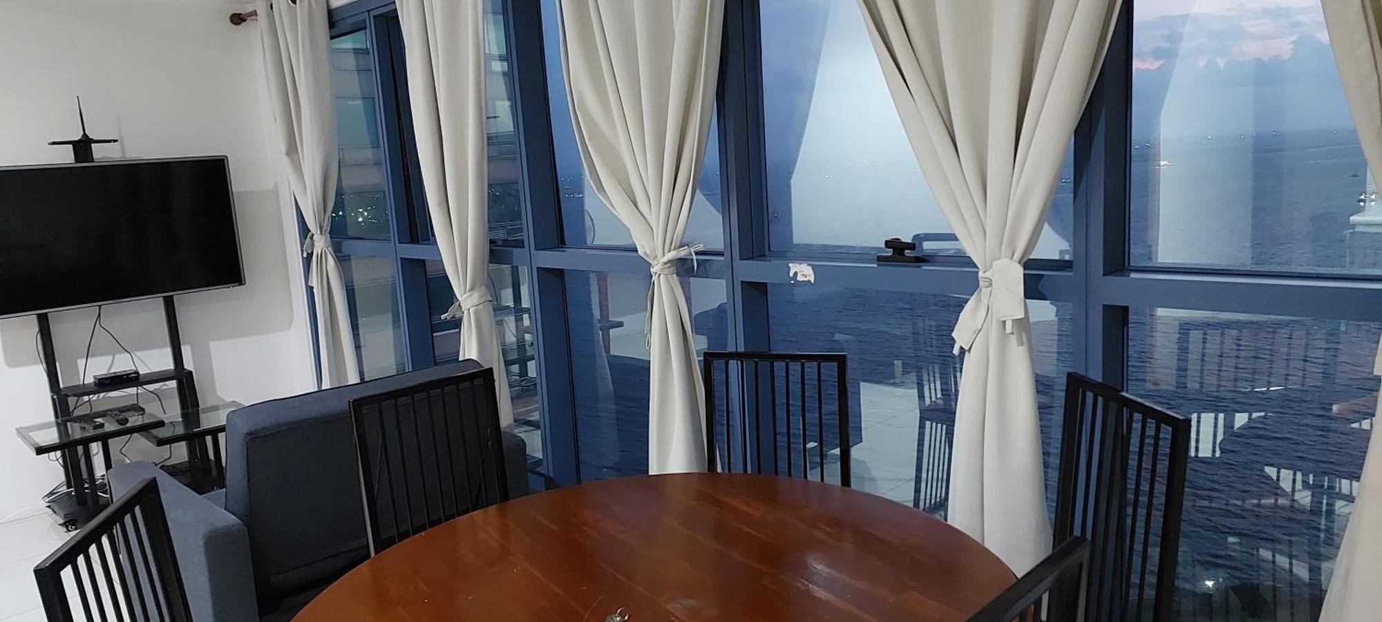 Magnificent View Of Manila Bay, Roxas Blvd, Us Embassy Daire Dış mekan fotoğraf